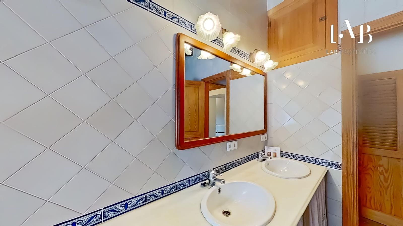 5 chambre Finca/Maison de Campagne à vendre à Valldemosa avec garage - 1 399 000 € (Ref: 8950656)