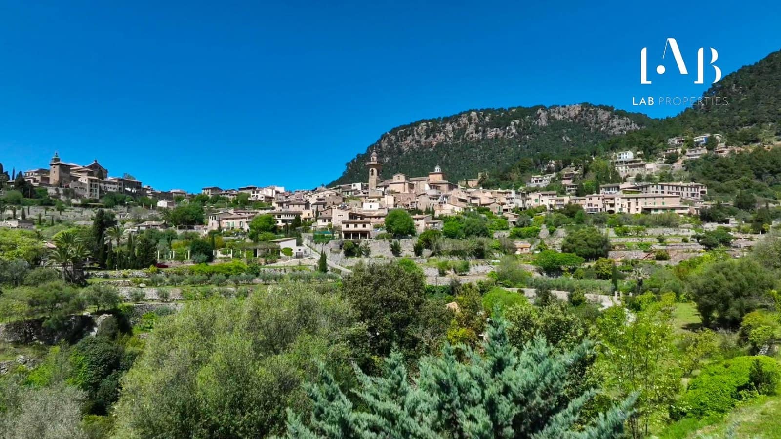 5 chambre Finca/Maison de Campagne à vendre à Valldemosa avec garage - 1 399 000 € (Ref: 8950656)