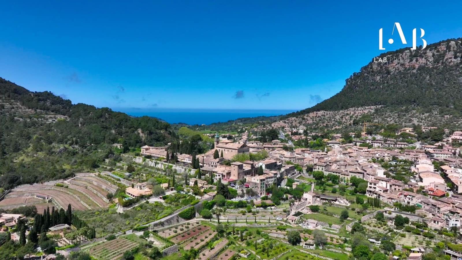 5 chambre Finca/Maison de Campagne à vendre à Valldemosa avec garage - 1 399 000 € (Ref: 8950656)