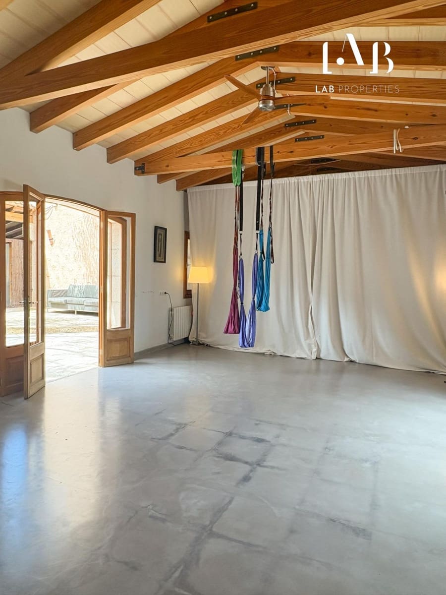 8 slaapkamer Finca/Landhuis te koop in Campos met zwembad garage - € 2.430.000 (Ref: 8961557)