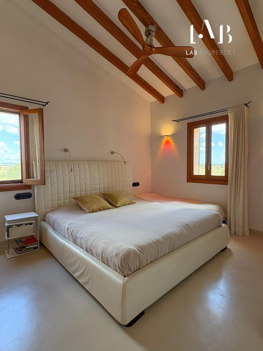 8 slaapkamer Finca/Landhuis te koop in Campos met zwembad garage - € 2.430.000 (Ref: 8961557)