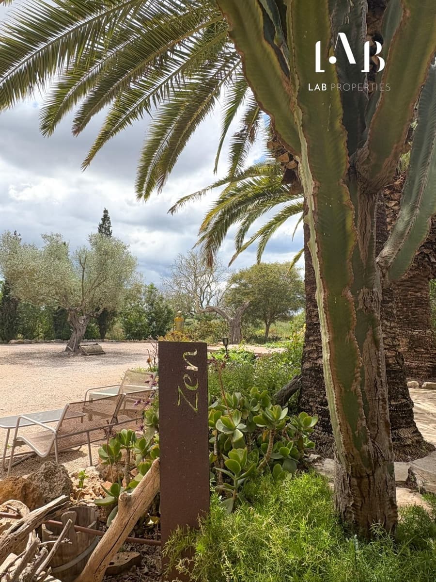 8 slaapkamer Finca/Landhuis te koop in Campos met zwembad garage - € 2.430.000 (Ref: 8961557)