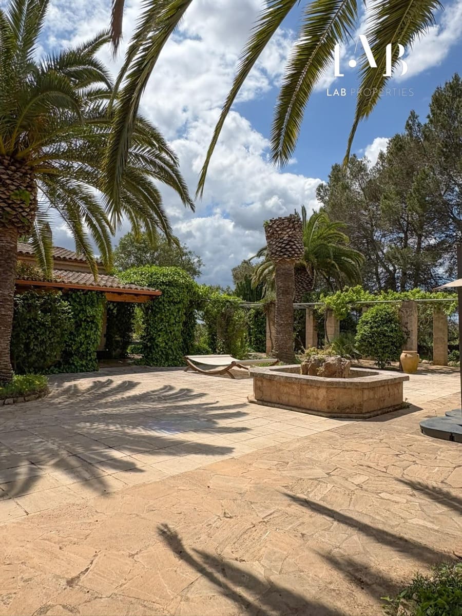 8 slaapkamer Finca/Landhuis te koop in Campos met zwembad garage - € 2.430.000 (Ref: 8961557)