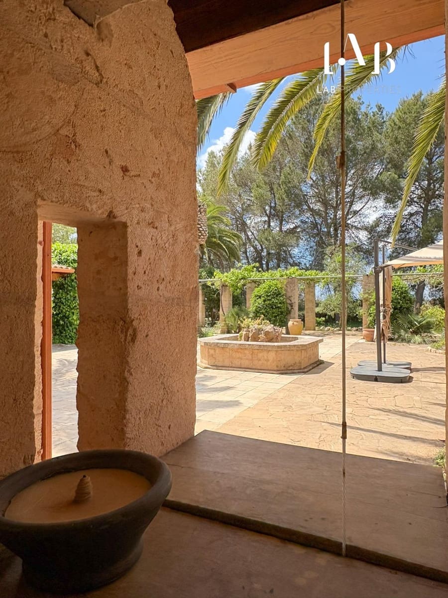 8 slaapkamer Finca/Landhuis te koop in Campos met zwembad garage - € 2.430.000 (Ref: 8961557)