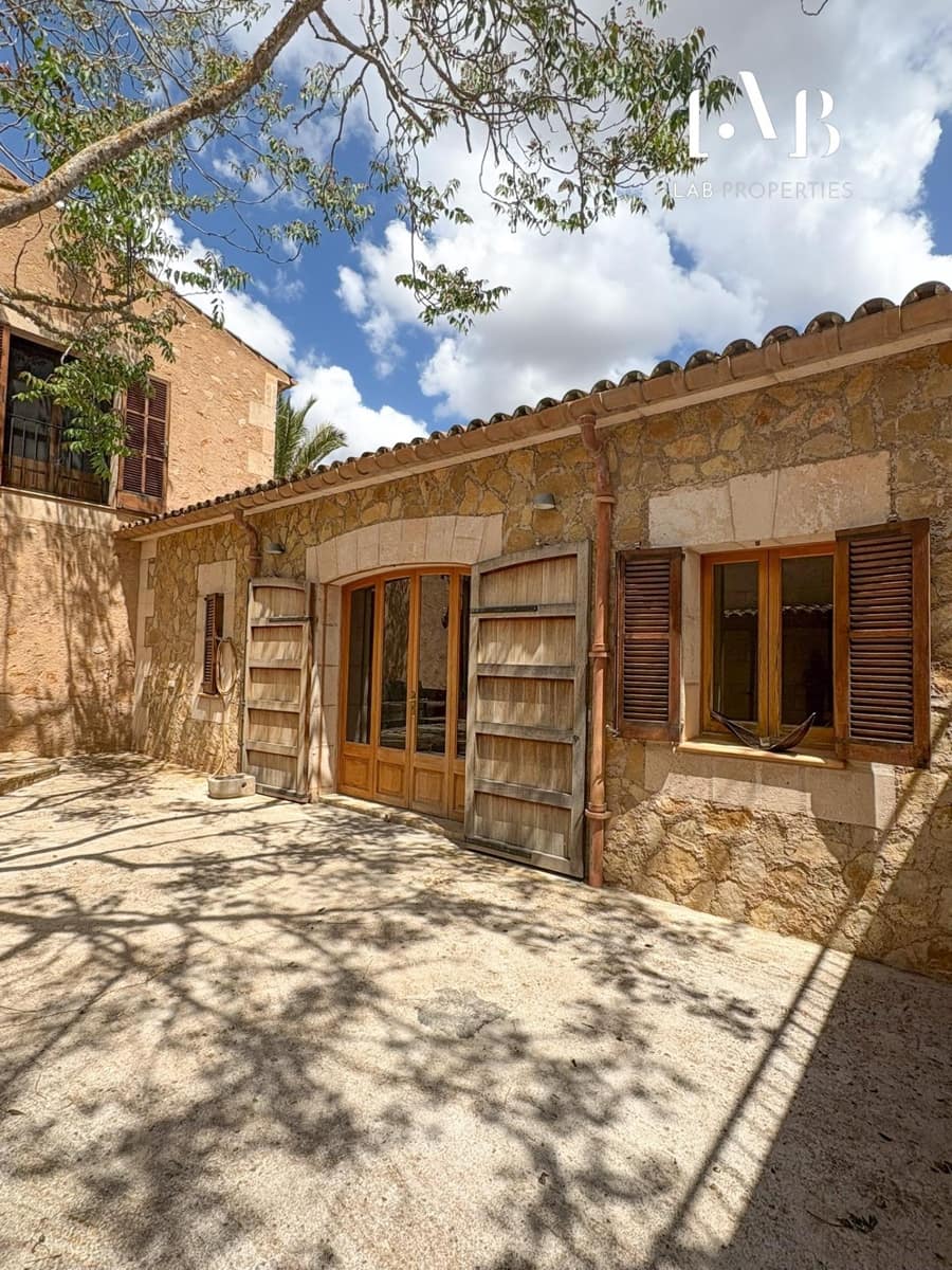 8 slaapkamer Finca/Landhuis te koop in Campos met zwembad garage - € 2.430.000 (Ref: 8961557)