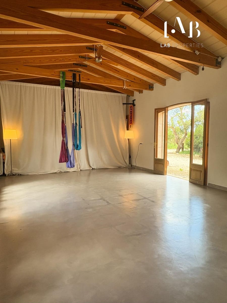 8 slaapkamer Finca/Landhuis te koop in Campos met zwembad garage - € 2.430.000 (Ref: 8961557)