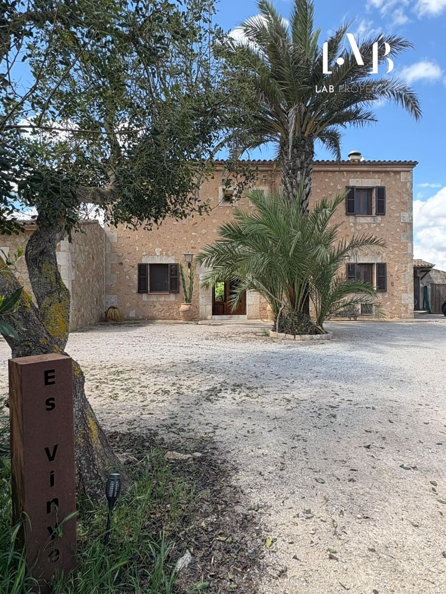 8 slaapkamer Finca/Landhuis te koop in Campos met zwembad garage - € 2.430.000 (Ref: 8961557)