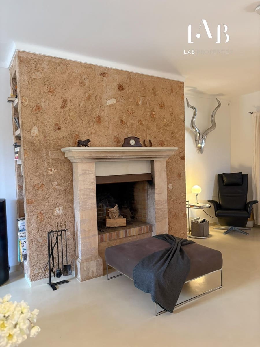 8 slaapkamer Finca/Landhuis te koop in Campos met zwembad garage - € 2.430.000 (Ref: 8961557)