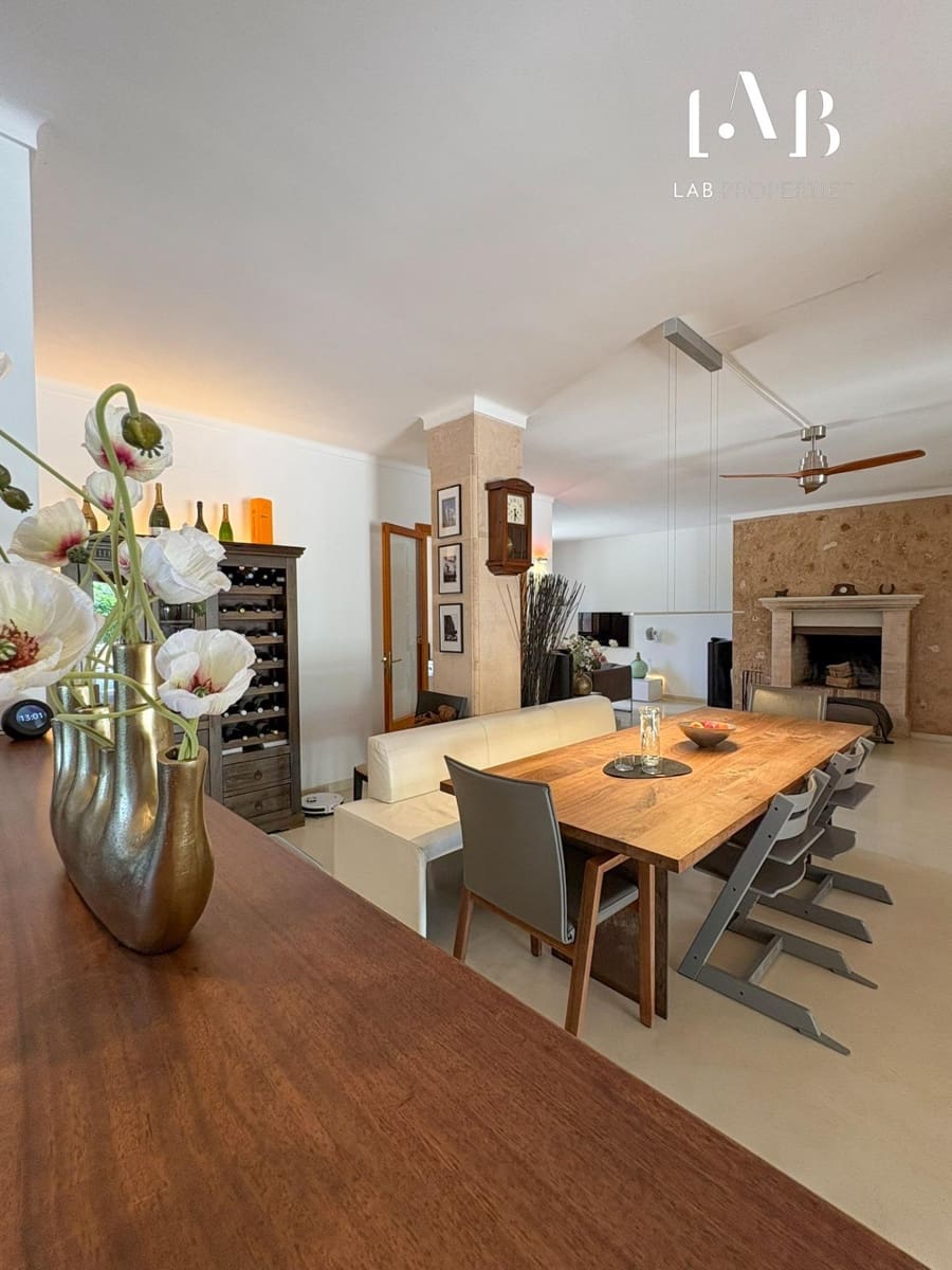 8 soverom Finca/Herregård til salgs i Campos med svømmebasseng garasje - € 2 430 000 (Ref: 8961557)