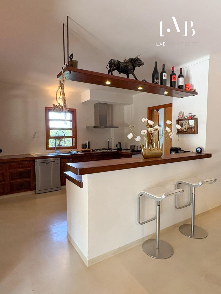 8 soverom Finca/Herregård til salgs i Campos med svømmebasseng garasje - € 2 430 000 (Ref: 8961557)