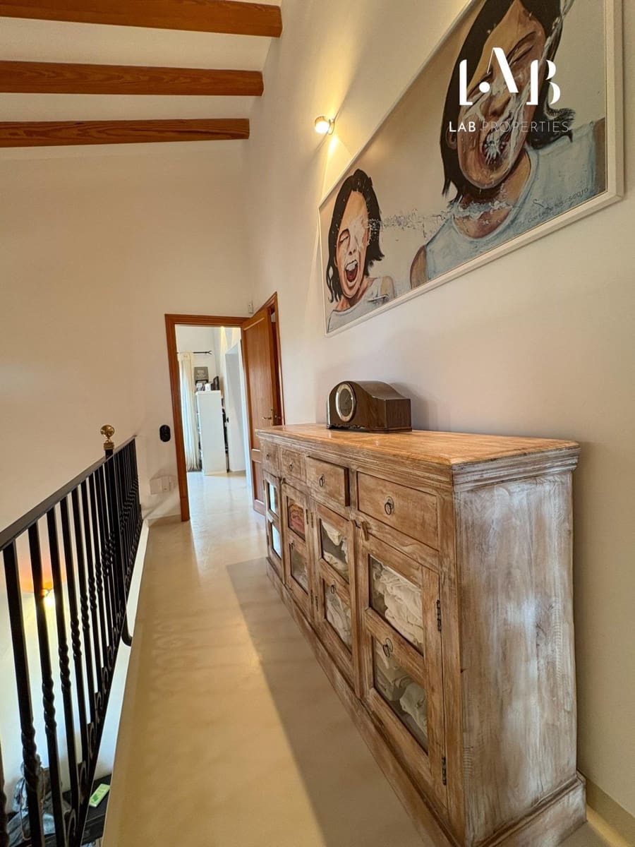 8 soverom Finca/Herregård til salgs i Campos med svømmebasseng garasje - € 2 430 000 (Ref: 8961557)