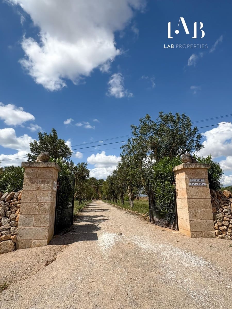 8 soverom Finca/Herregård til salgs i Campos med svømmebasseng garasje - € 2 430 000 (Ref: 8961557)