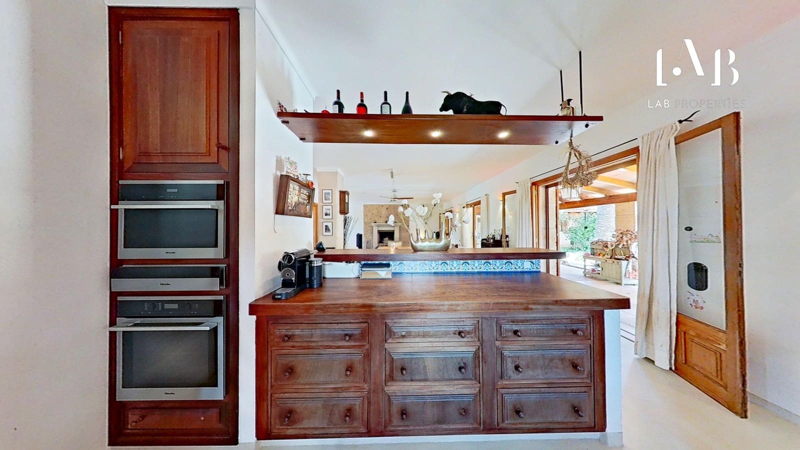 8 soverom Finca/Herregård til salgs i Campos med svømmebasseng garasje - € 2 430 000 (Ref: 8961557)