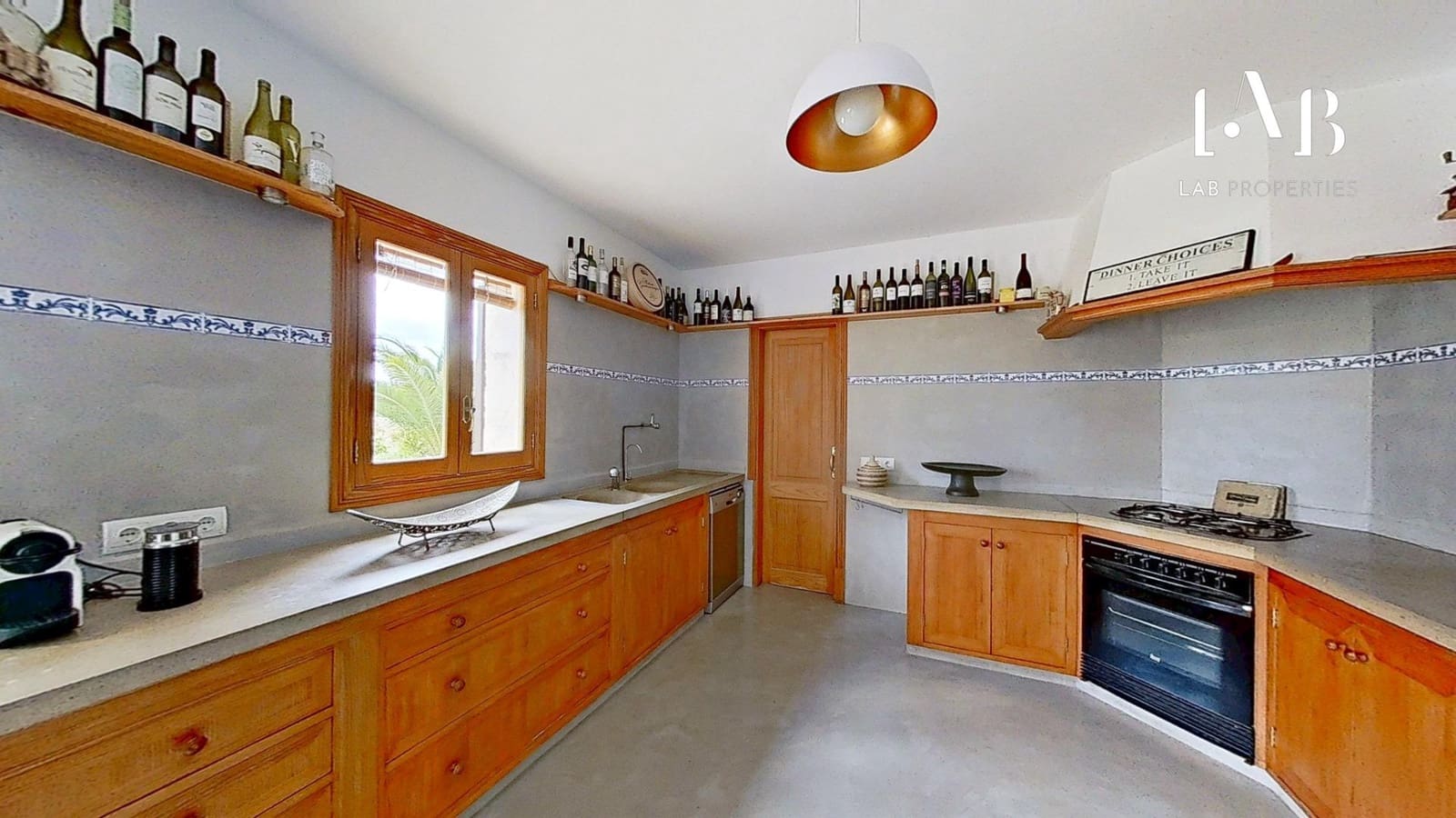 8 soverom Finca/Herregård til salgs i Campos med svømmebasseng garasje - € 2 430 000 (Ref: 8961557)