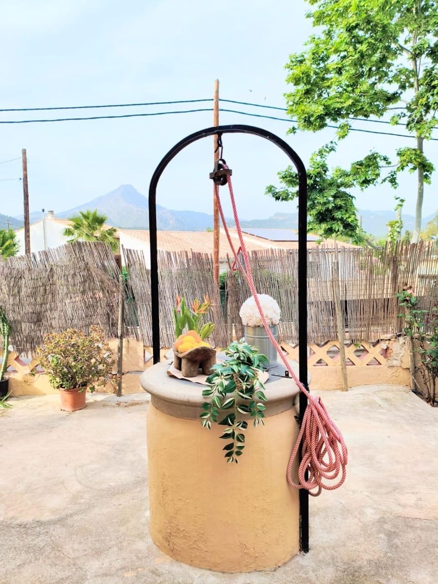 5 soveværelse Byhus til salg i Es Capdella med garage - € 550.000 (Ref: 8970316)