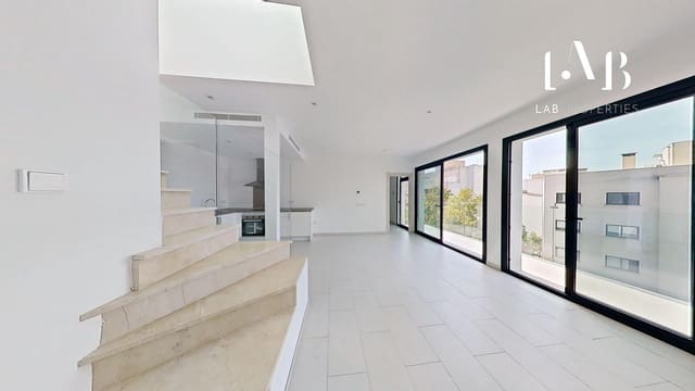 3 slaapkamer Penthouse te koop in Pere Garau, Palma de Mallorca - € 525.000 (Ref: 9007655)