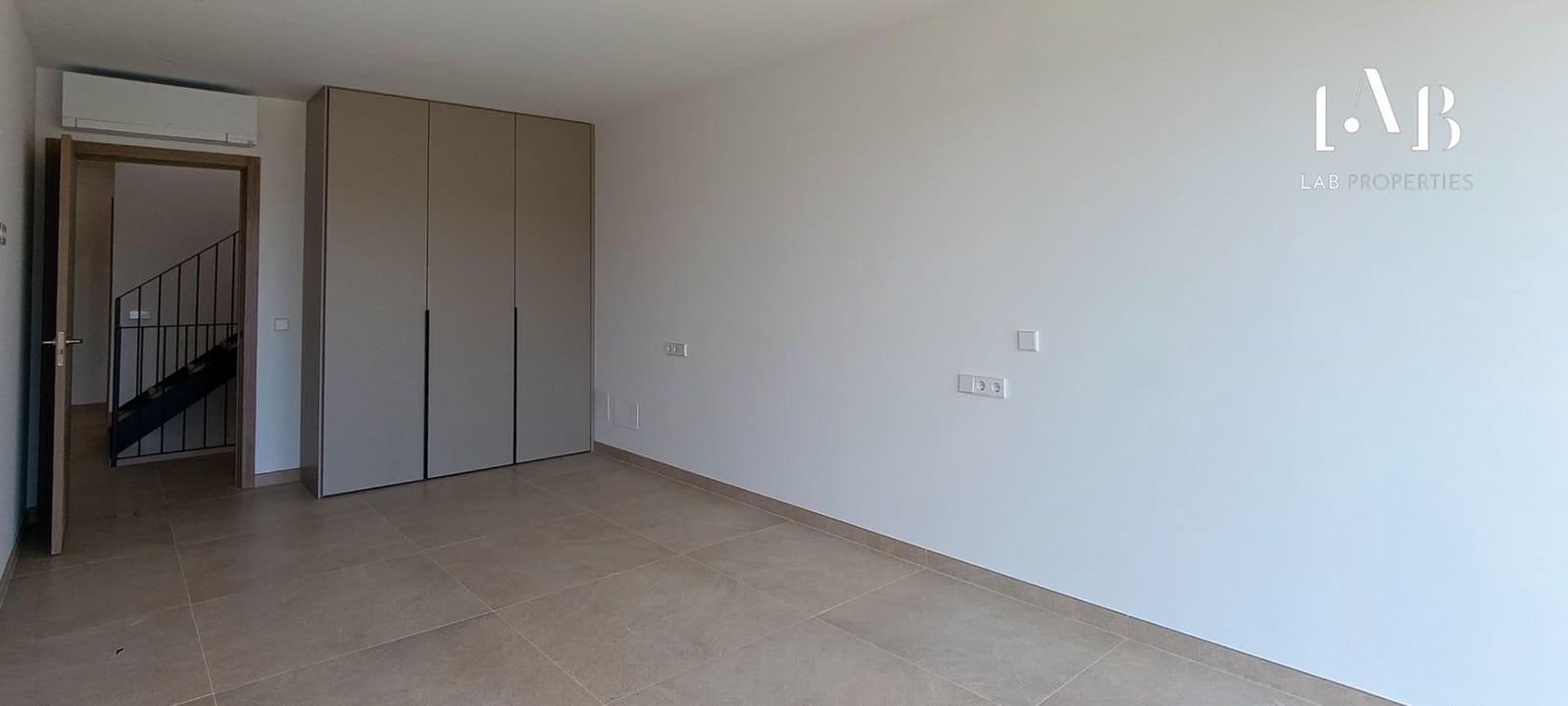 4 sovrum Radhus till salu i Sa Cabaneta / La Cabaneta med garage - 899 000 € (Ref: 9062282)