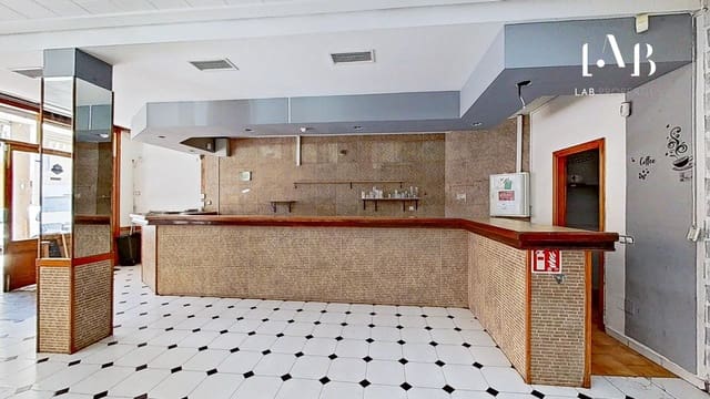 Comercial para venda em Son Ferriol, Palma de Mallorca - 279 000 € (Ref: 9085223)