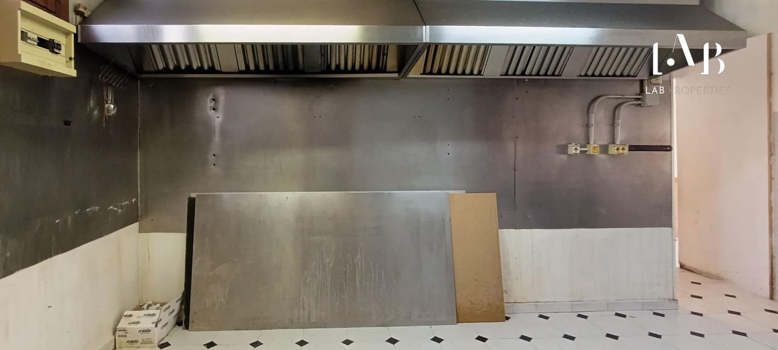 Kommersiell till salu i Son Ferriol - 269 000 € (Ref: 9085223)