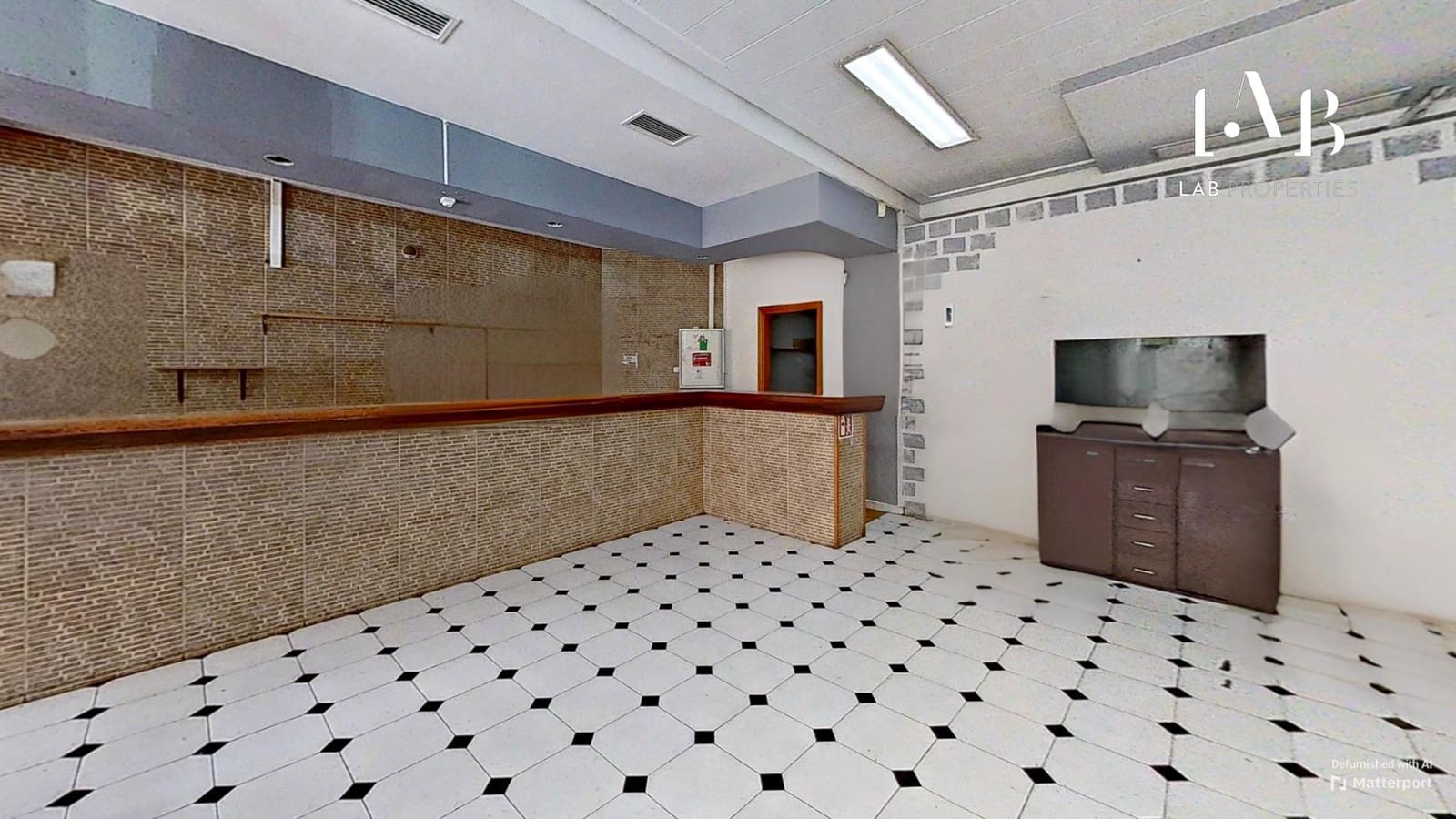 Kaupallinen myytävänä paikassa Son Ferriol - 269 000 € (Ref: 9085223)