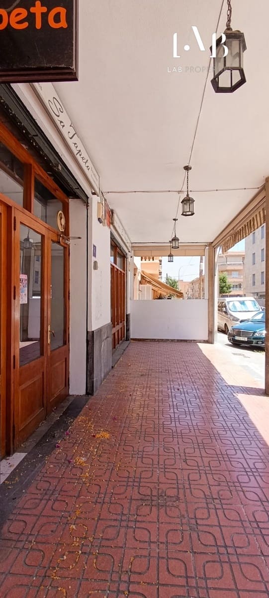 Commercial for sale in Son Ferriol - € 269,000 (Ref: 9085223)