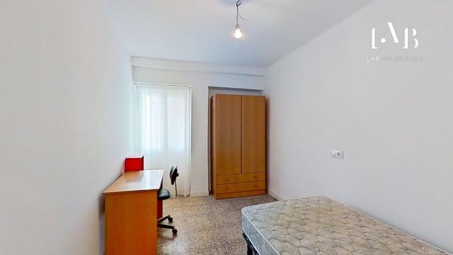 4 soveværelse Lejlighed til salg i Foners, Palma de Mallorca med garage - € 530.000 (Ref: 9124960)