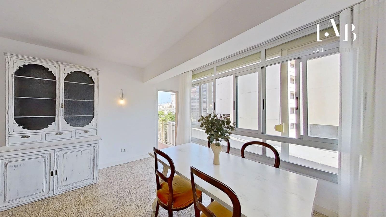 4 soveværelse Lejlighed til salg i Palma de Mallorca med garage - € 530.000 (Ref: 9124960)