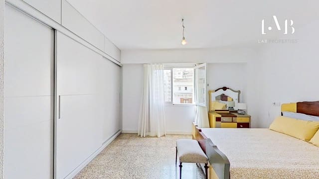 4 soveværelse Lejlighed til salg i Foners, Palma de Mallorca med garage - € 530.000 (Ref: 9124960)