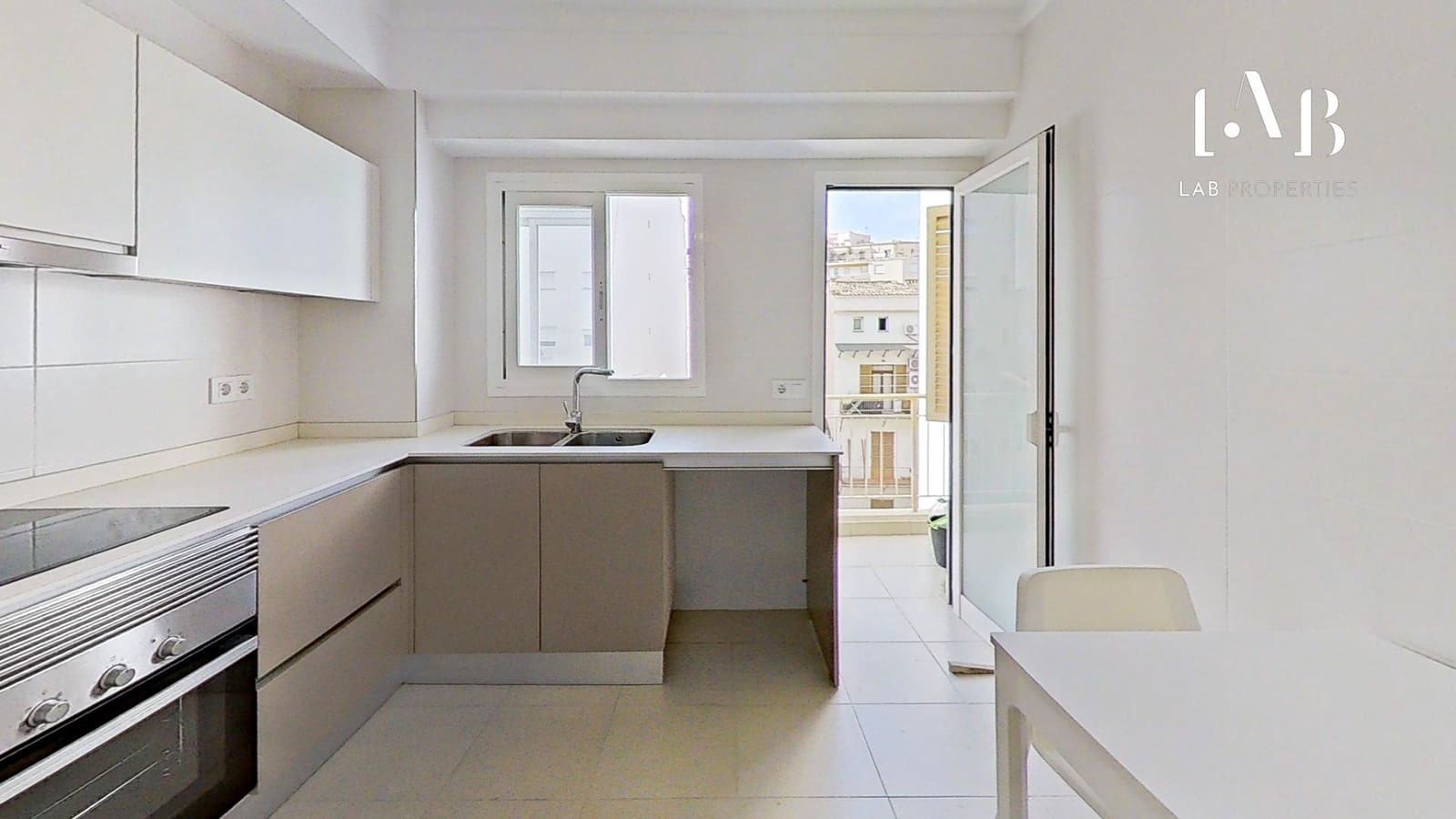 4 soveværelse Lejlighed til salg i Palma de Mallorca med garage - € 530.000 (Ref: 9124960)