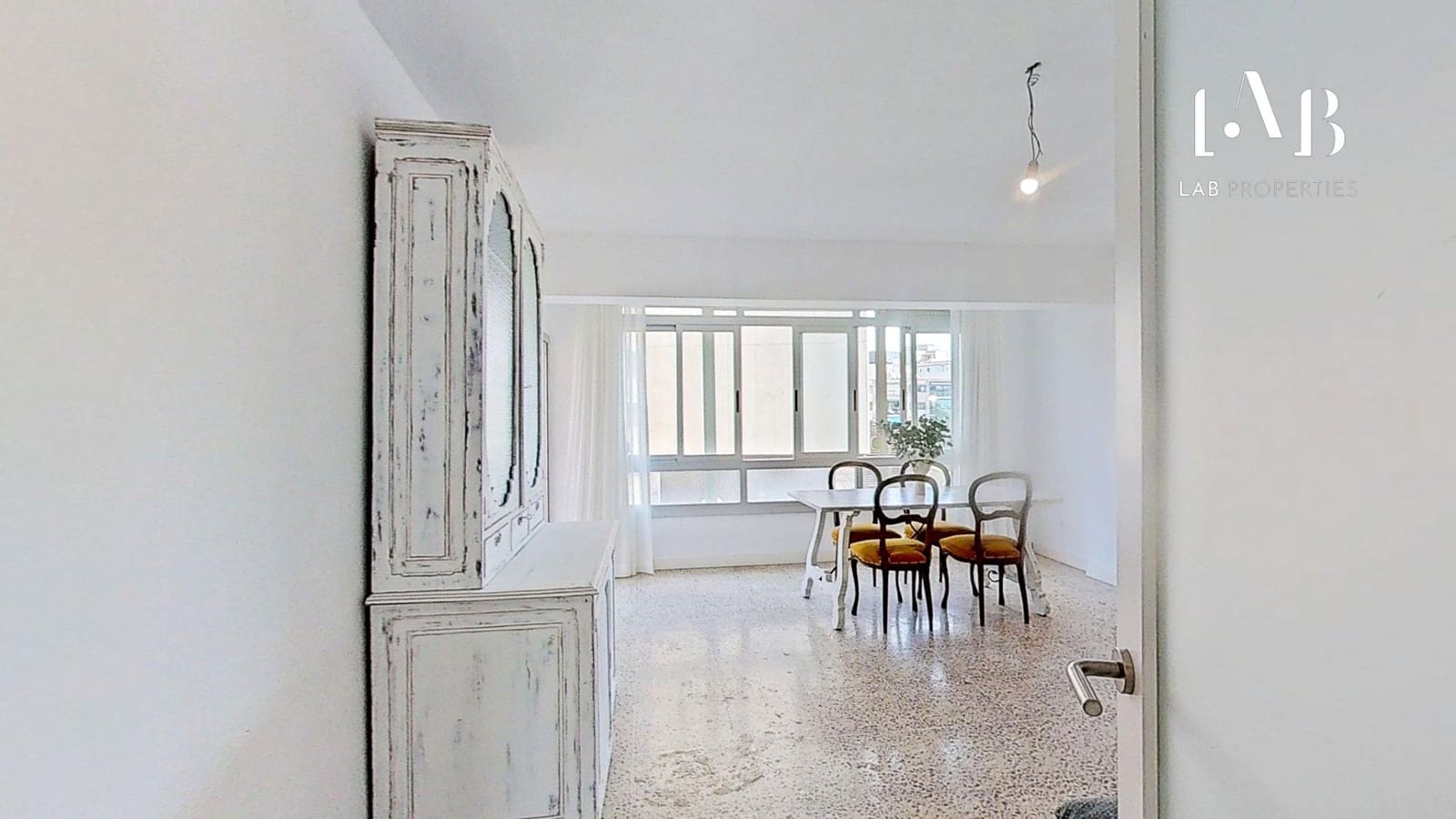 4 soveværelse Lejlighed til salg i Palma de Mallorca med garage - € 530.000 (Ref: 9124960)