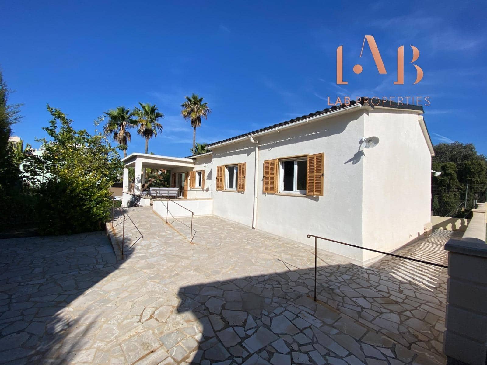 3 quarto Moradia para venda em Palma de Mallorca com piscina garagem - 1 699 000 € (Ref: 9341157)