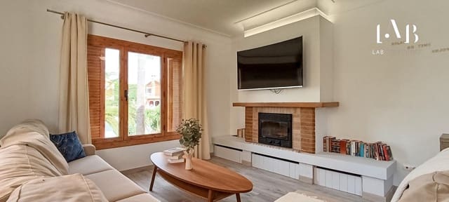 3 soveværelse Villa til salg i Palma de Mallorca med swimmingpool garage - € 1.699.000 (Ref: 9341157)