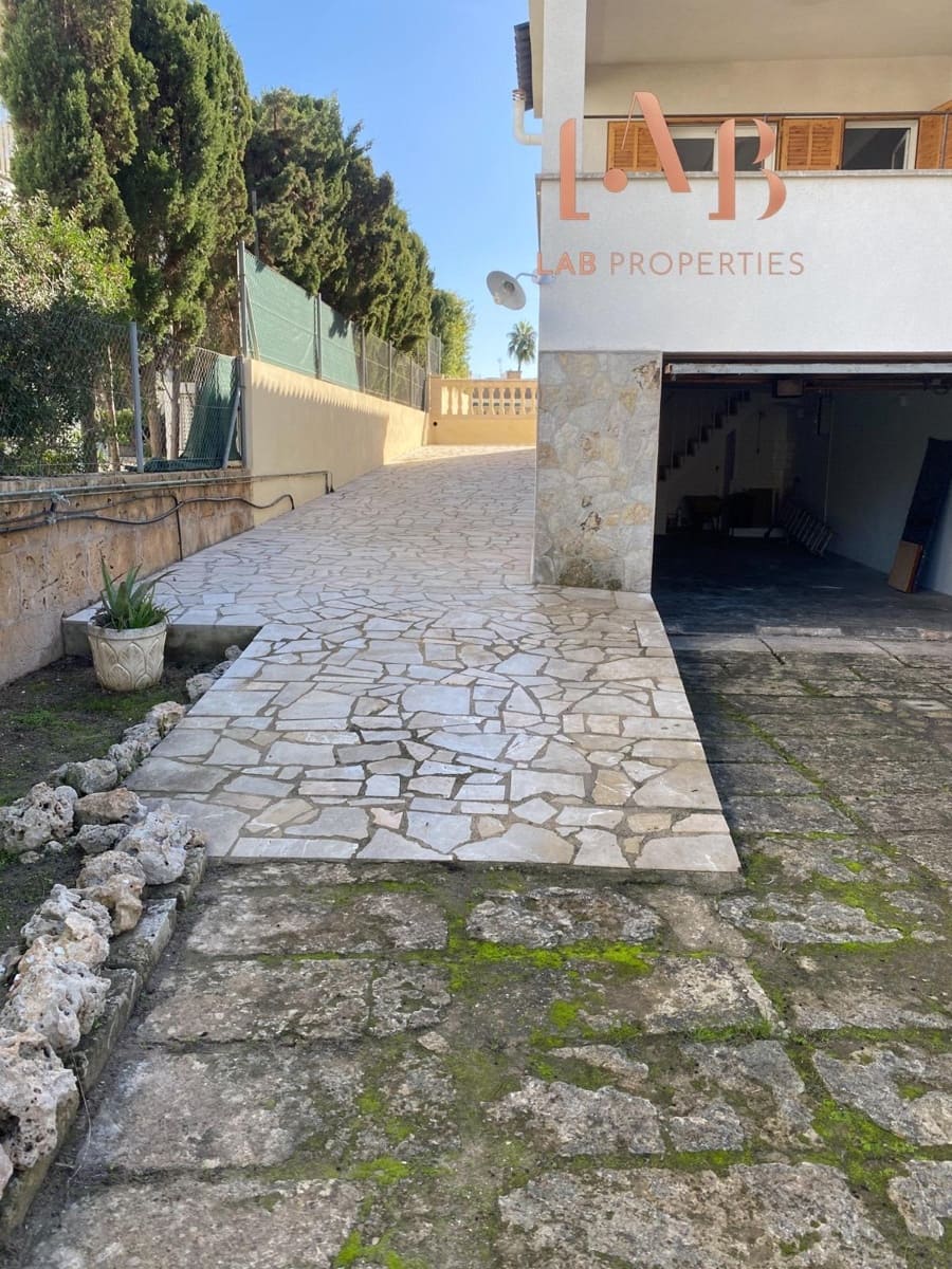 3 bedroom Villa for sale in Palma de Mallorca with pool garage - € 1,699,000 (Ref: 9341157)