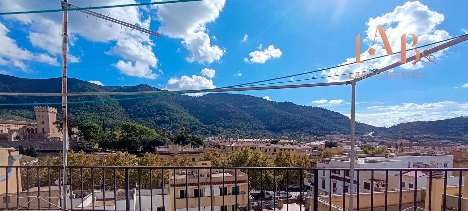 3 bedroom Flat for sale in Andratx - € 320,000 (Ref: 9383111)