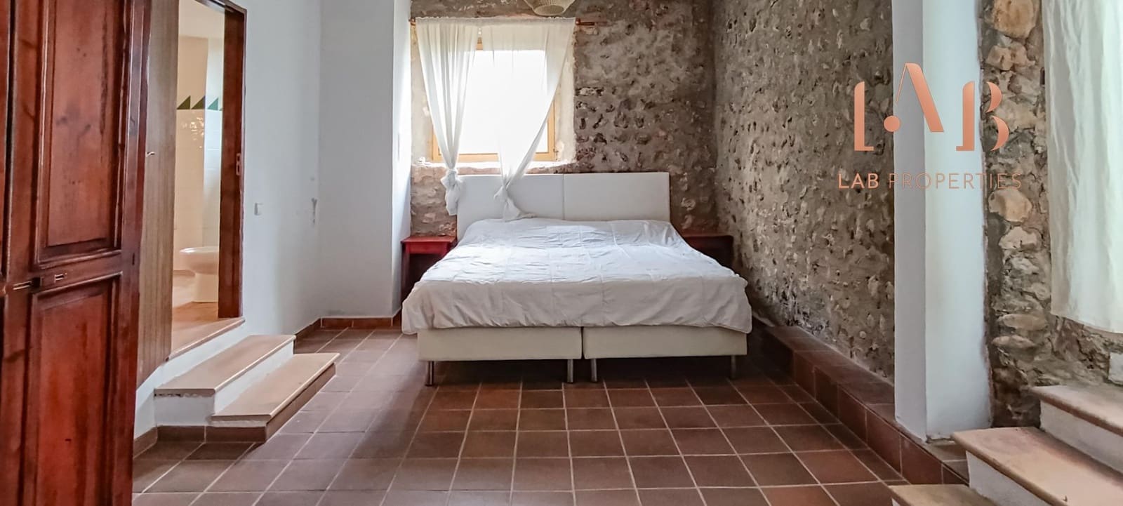 4 soveværelse Finca/Landehus til leje i Sa Cabaneta / La Cabaneta med swimmingpool - € 4.000 (Ref: 9406799)