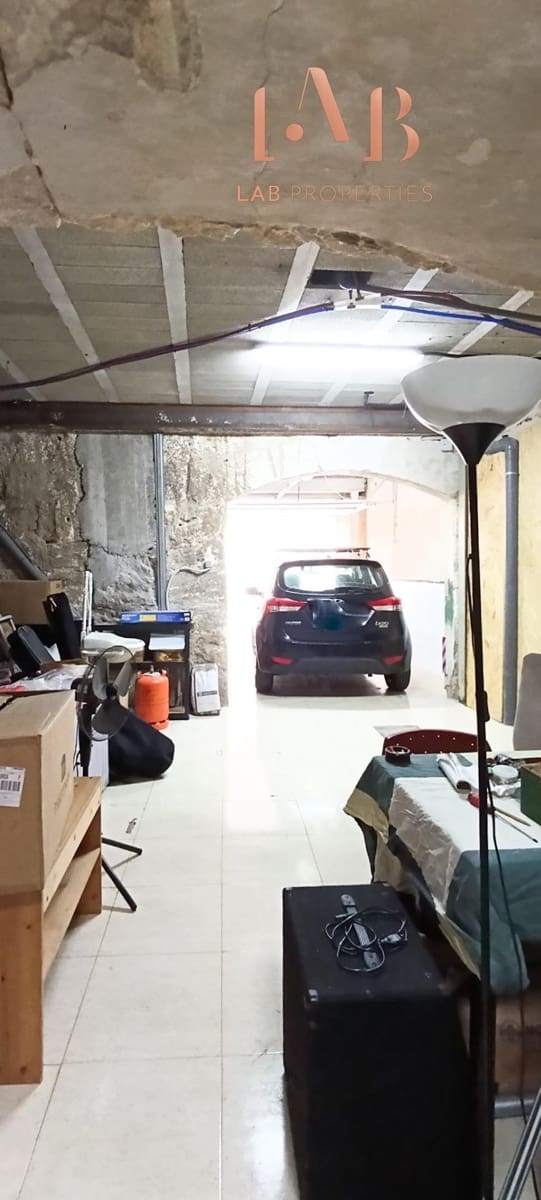 2 bedroom Townhouse for sale in Manacor with garage - € 530,000 (Ref: 9415891)