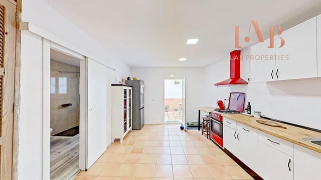 Casa de 2 habitaciones en Manacor en venta con garaje - 490.000 € (Ref: 9415891)