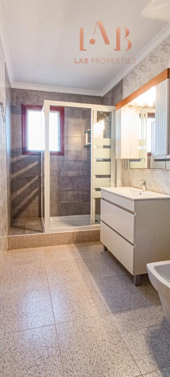 6 soveværelse Villa til salg i Santa Eugenia med garage - € 750.000 (Ref: 9446649)