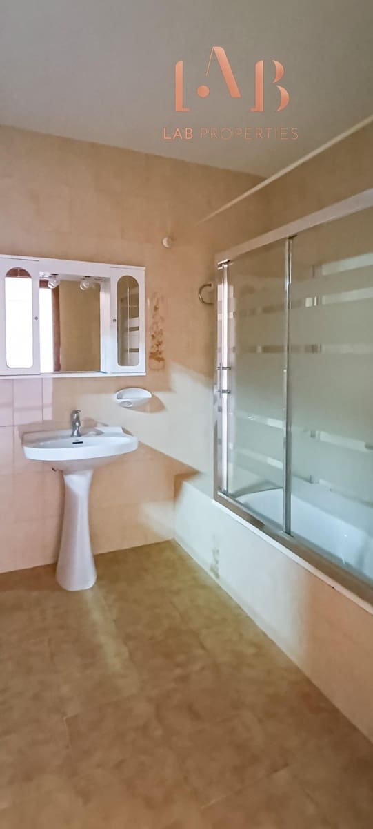 6 soveværelse Villa til salg i Santa Eugenia med garage - € 750.000 (Ref: 9446649)