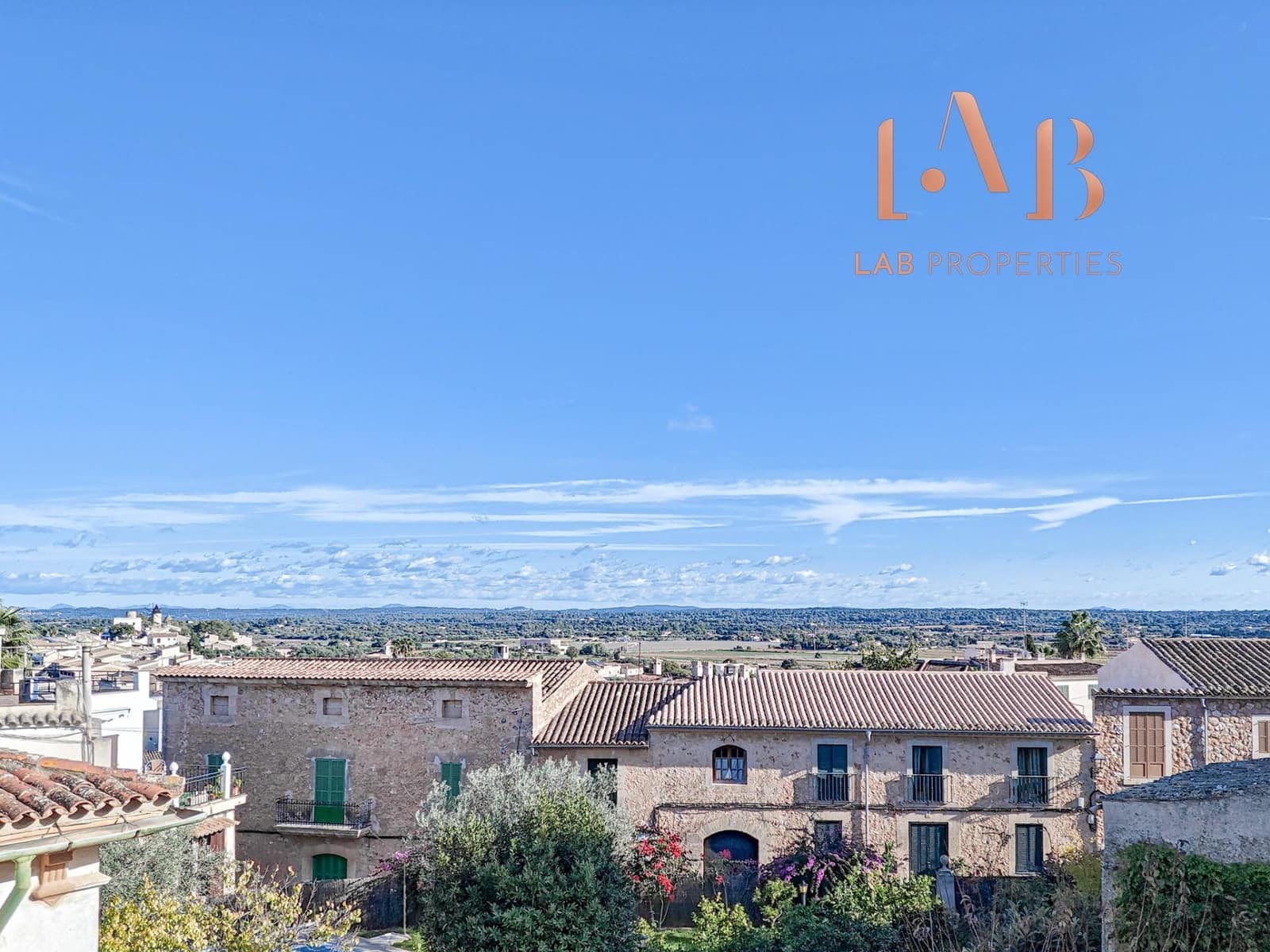 6 Zimmer Villa zu verkaufen in Santa Eugenia mit Garage - 799.000 € (Ref: 9446649)