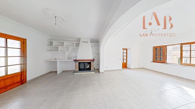 6 sypialnia Willa na sprzedaż w Santa Eugènia z garażem - 799 000 € (Ref: 9446649)