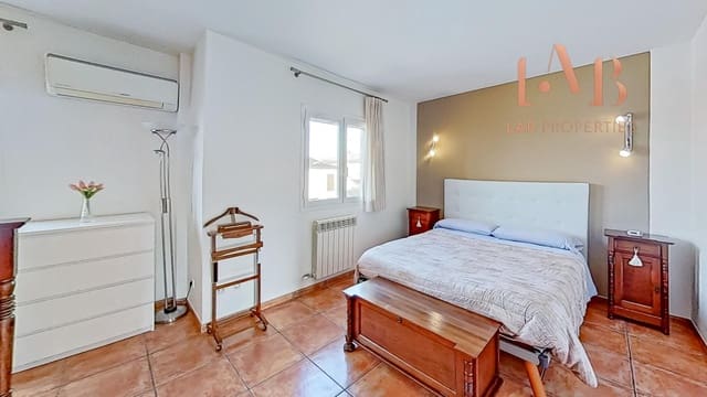 4 sypialnia Dom blizniak na sprzedaż w Marratxí z garażem - 650 000 € (Ref: 9456215)