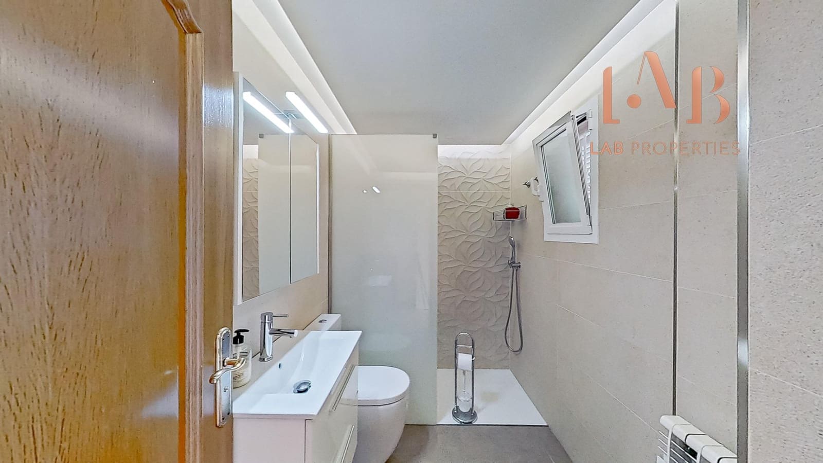 4 sovrum Semi-fristående Villa till salu i Marratxi med garage - 650 000 € (Ref: 9456215)