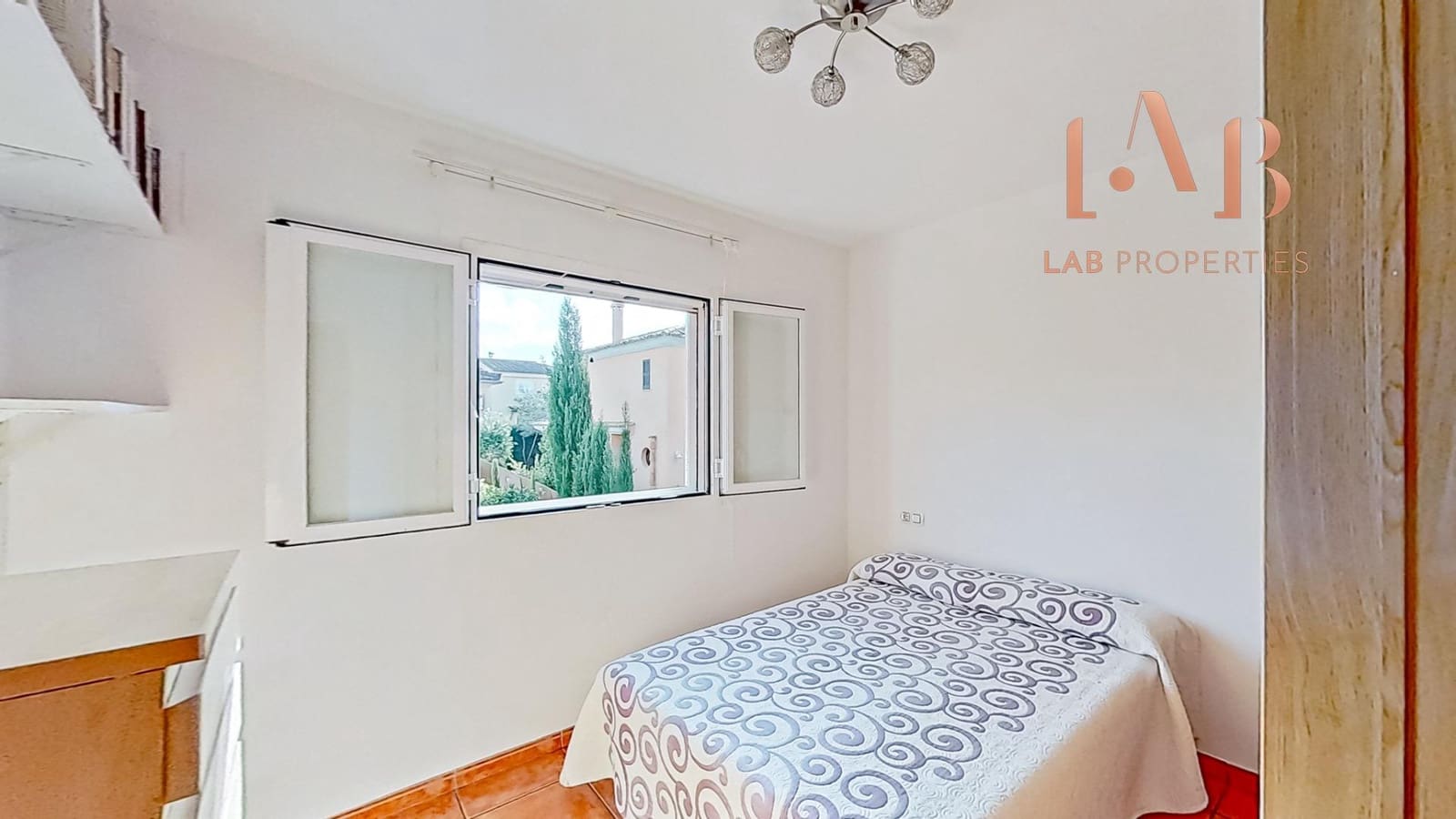 4 sovrum Semi-fristående Villa till salu i Marratxi med garage - 650 000 € (Ref: 9456215)