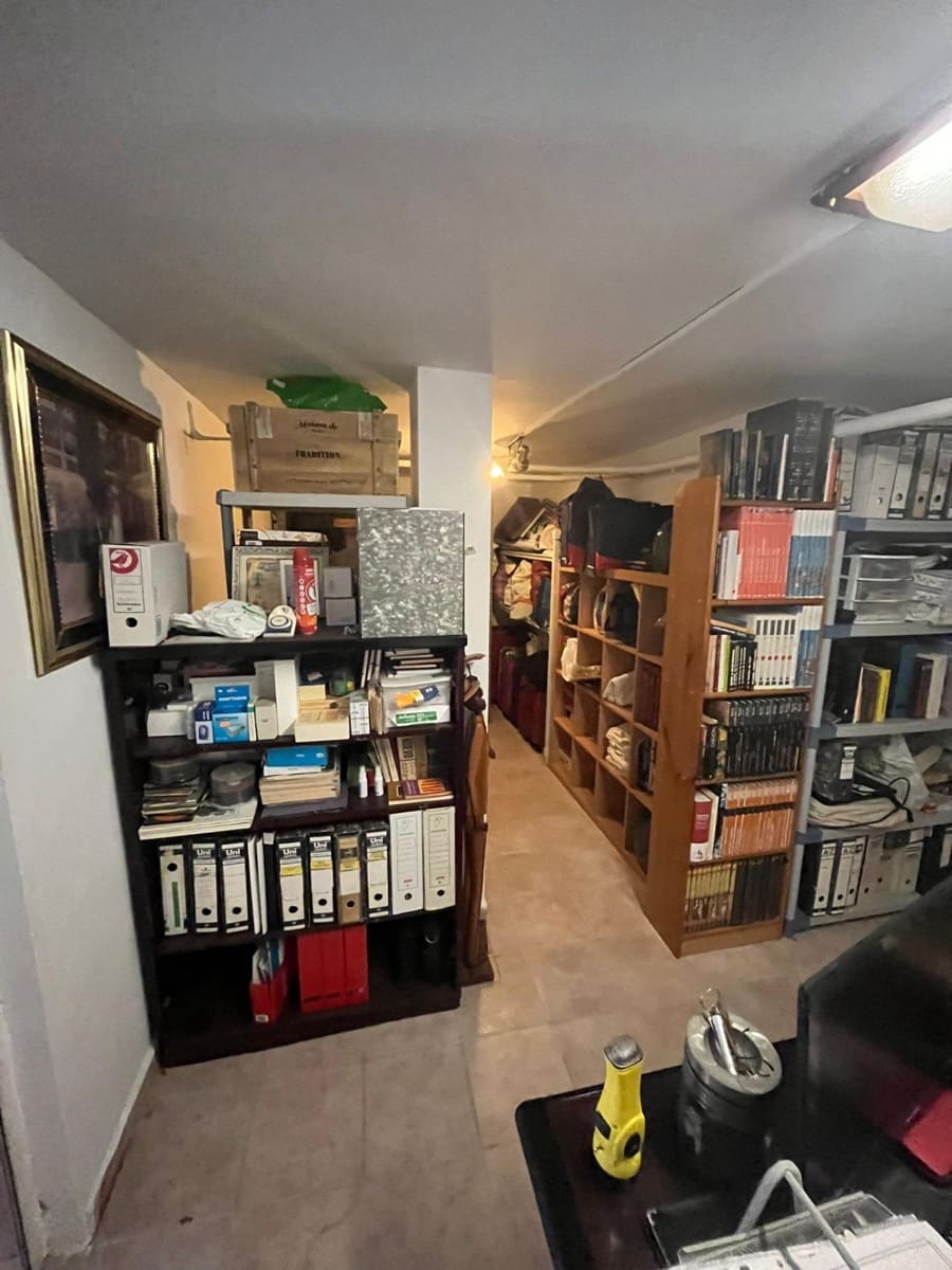 4 sovrum Semi-fristående Villa till salu i Marratxi med garage - 650 000 € (Ref: 9456215)