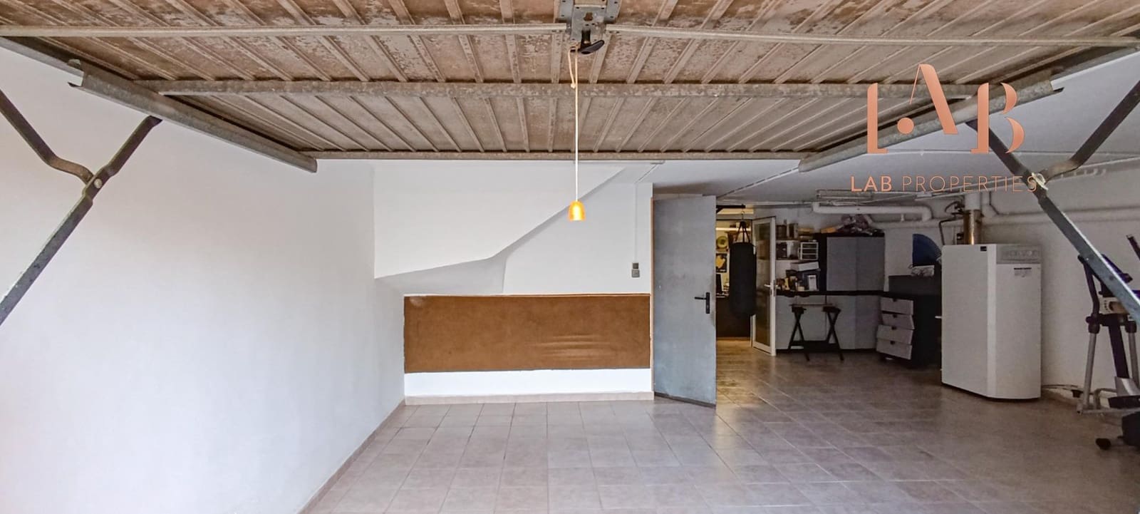 4 bedroom Semi-detached Villa for sale in Marratxi with garage - € 650,000 (Ref: 9456215)