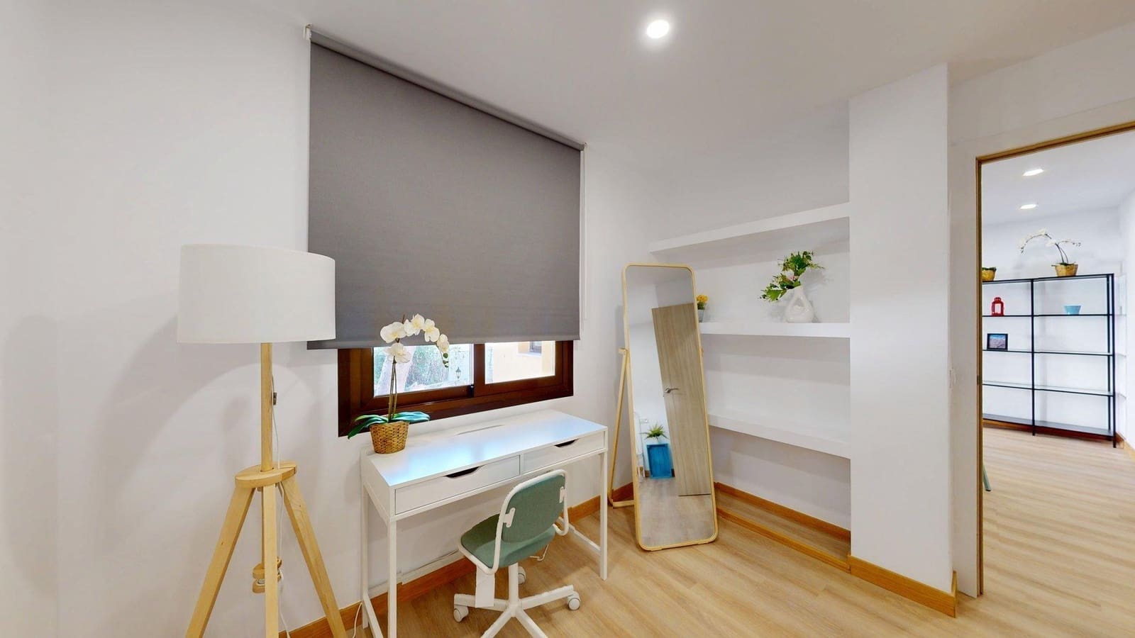 2 bedroom Apartment for sale in Magalluf with pool - € 339,000 (Ref: 9468460)