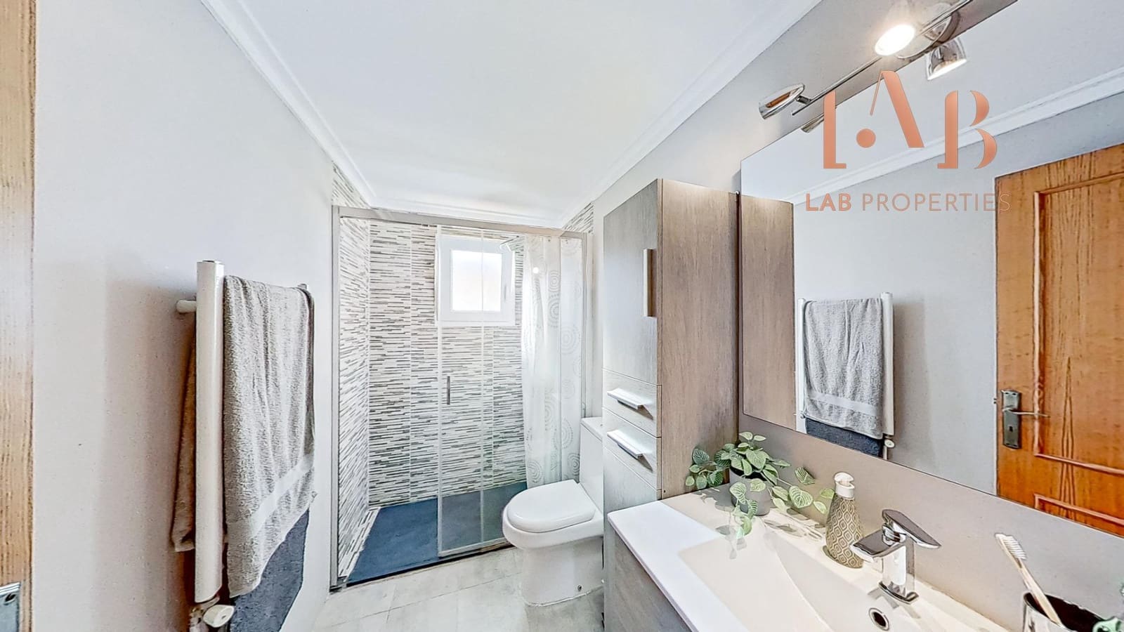 5 makuuhuone Paritalo myytävänä paikassa Inca mukana 
autotalli - 620 000 € (Ref: 9468461)