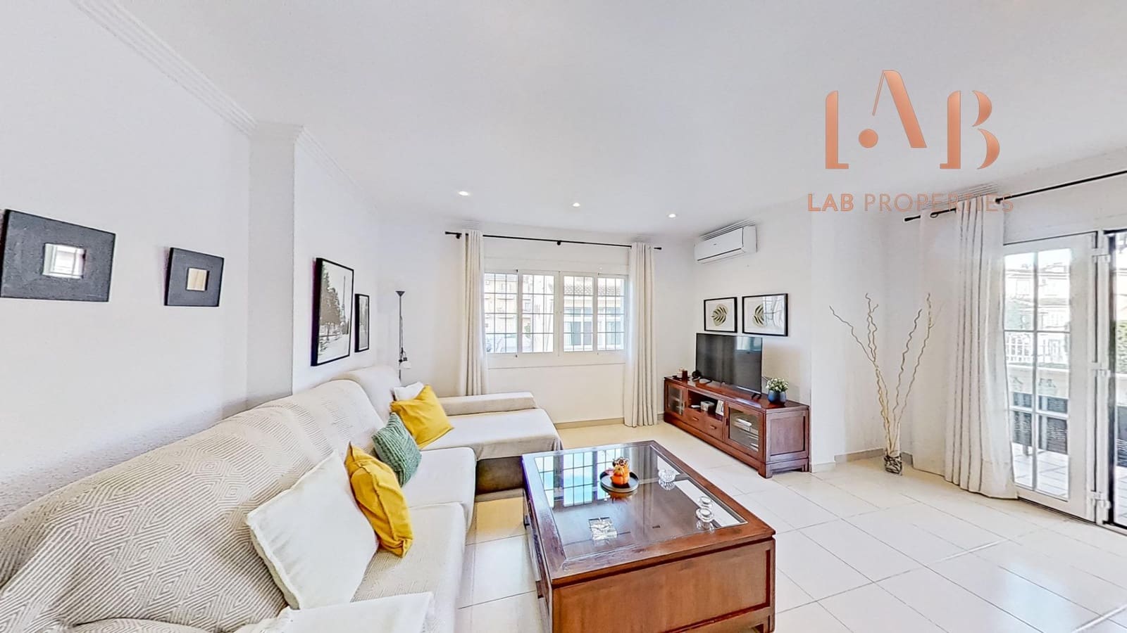 5 sovrum Semi-fristående Villa till salu i Inca med garage - 620 000 € (Ref: 9468461)