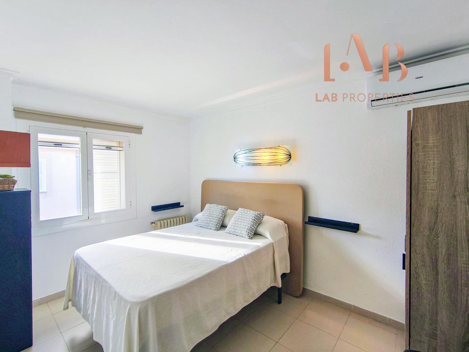 5 bedroom Semi-detached Villa for sale in Inca with garage - € 620,000 (Ref: 9468461)